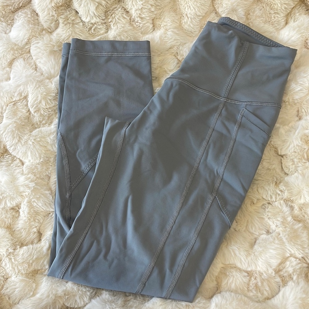 Lululemon sz 6 EUC